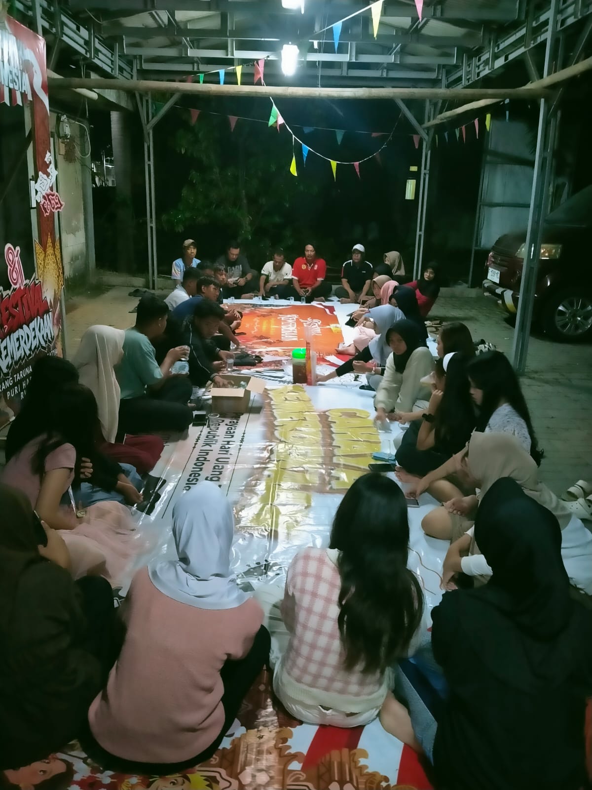 Rapat pembubaran panitya agustusan